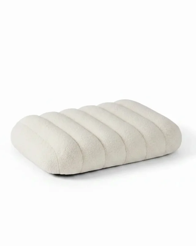 Douillet Orthopedic Frenchie Dog Bed in off white color