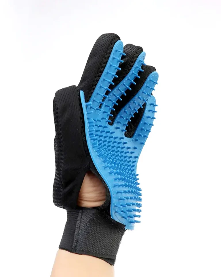 Caresse Frenchie Dog Grooming Gloves